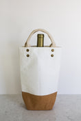Load image into Gallery viewer, Wine Tote