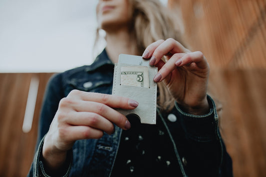 Minimalist Card Holder