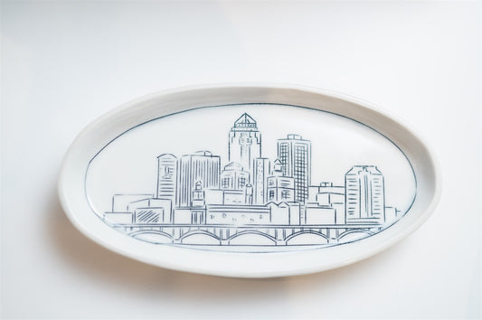 Des Moines Small Oval Platter